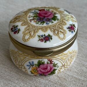 Ayshford Fine Bone China trinket dish